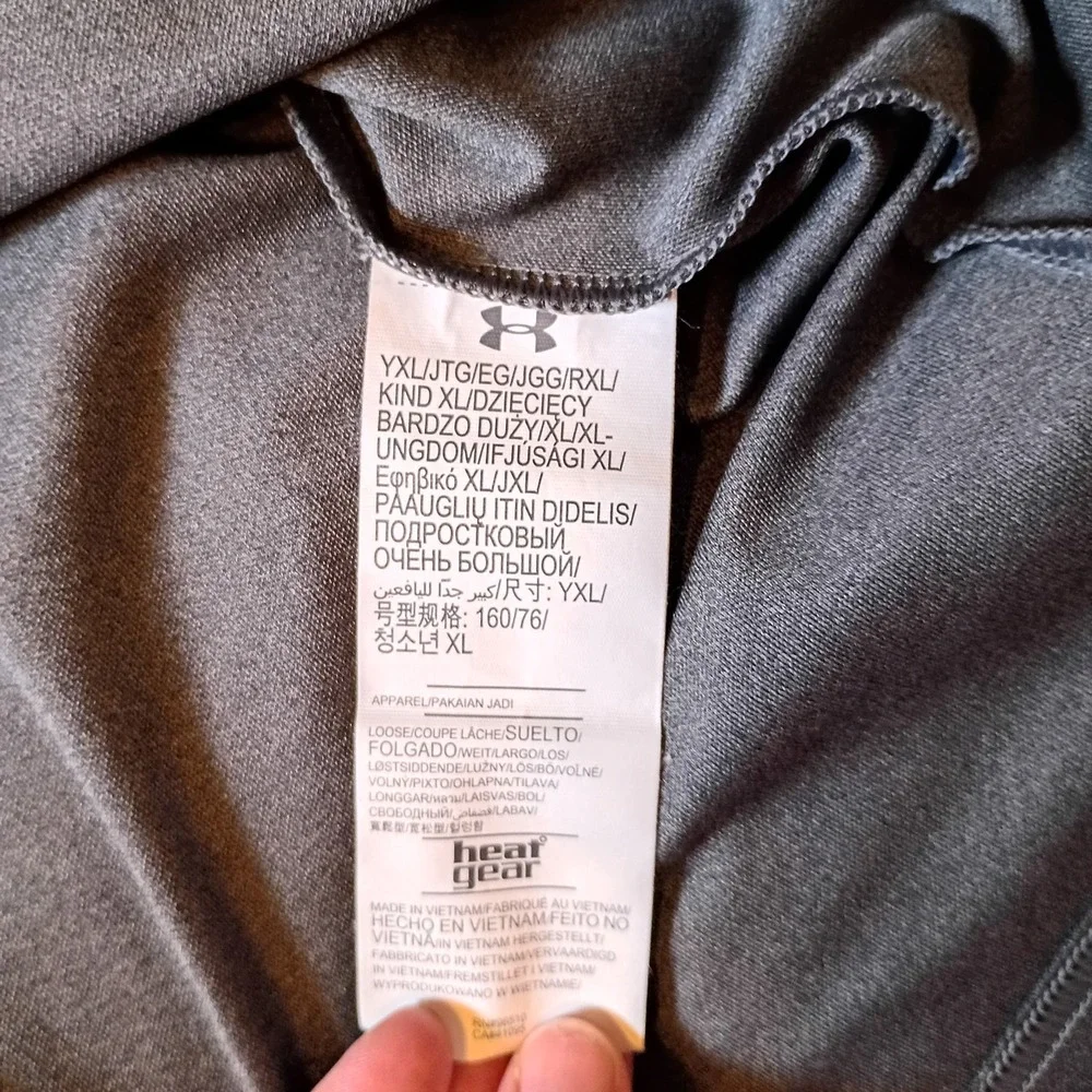 Under Armour Boys HeatGear Loose Performance Polo‎ Shirt Charcoal Gray Youth XL - Picture 4 of 9